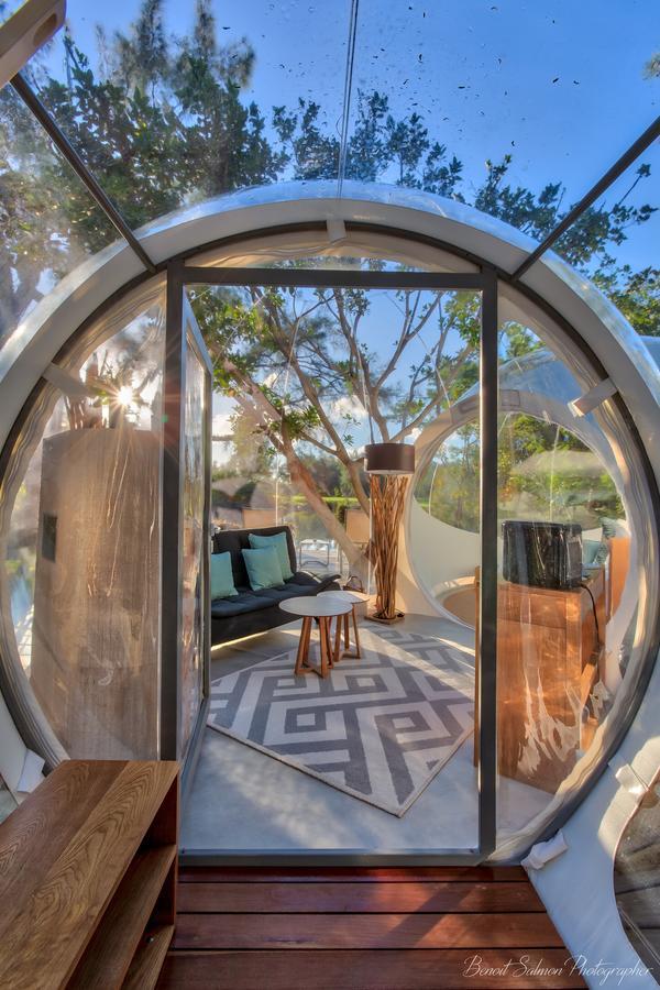 Lodge Bubble Island *